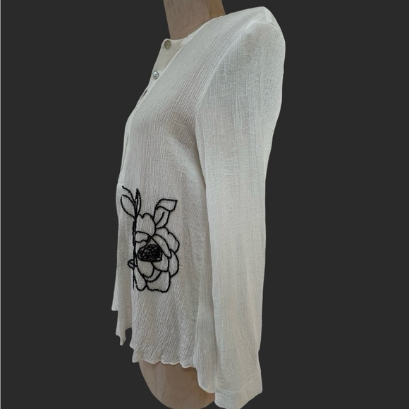 Desigual Embroidered Flower Blouse - Picture 13 of 16